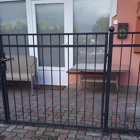 Daire Kertvarosi Ii Tiszaújváros