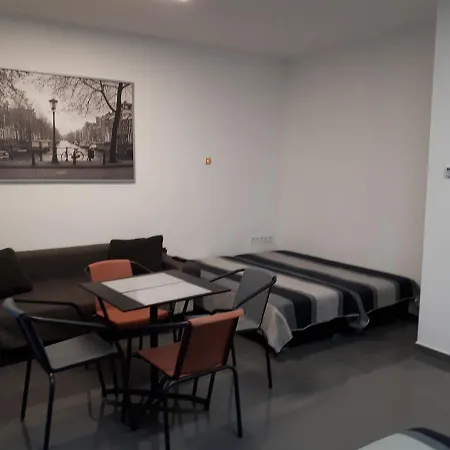 Kertvárosi Ii Apartamento Tiszaújváros