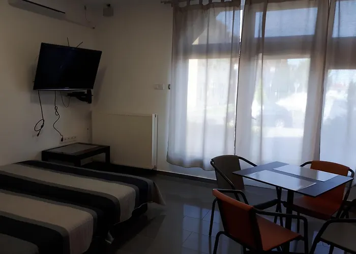 Kertvarosi Ii Lägenhet